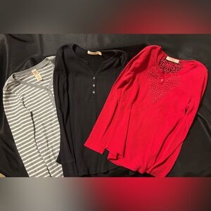3 Thermal tops 
Red/black/ Grey stripes
Button down V neck